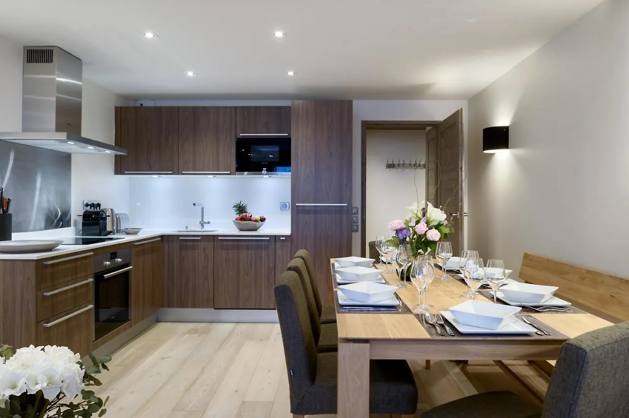 Le C By Alpine Resorts كورشوفيل شقة